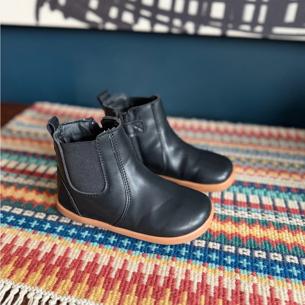 Ten Little Chelsea Boots - 10.5 - worn once, excellent condition